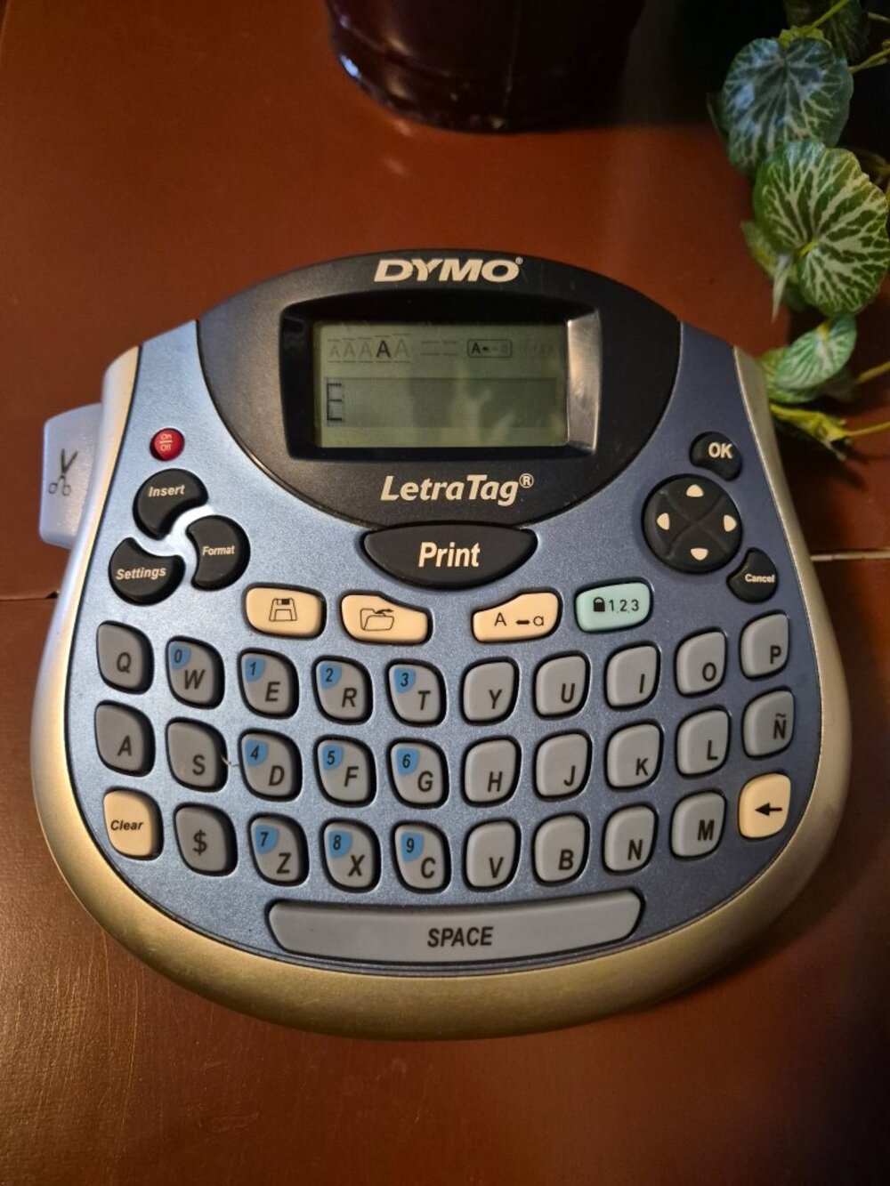 DYMO LetraTag Labrl Maker